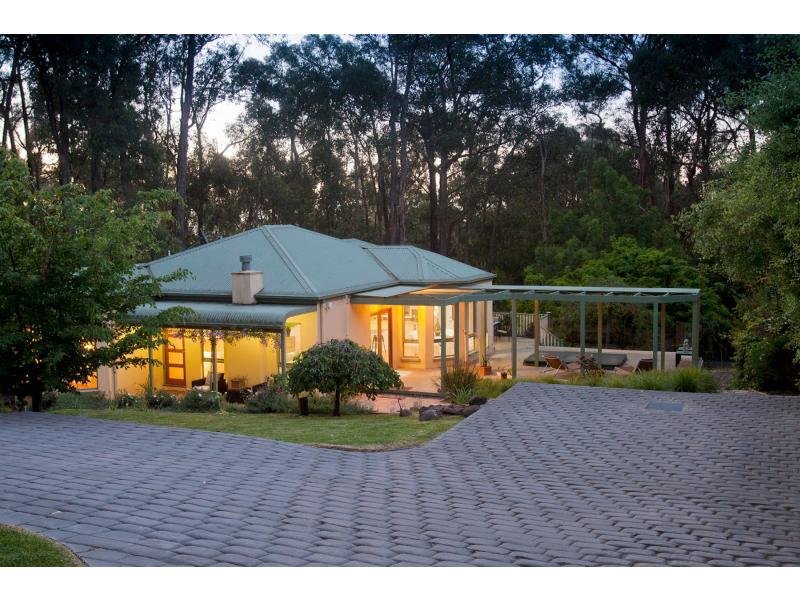 8A Doongalla Road, The Basin, VIC 3154