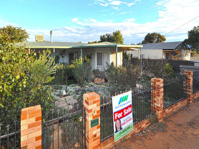 44 North Terrace, Boulder, WA 6432