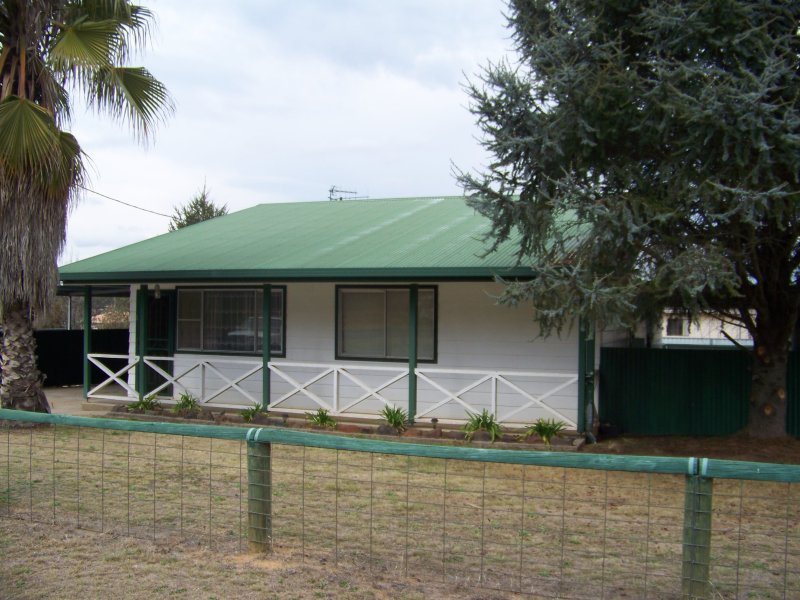 20 Barker Street, Coonabarabran, NSW 2357