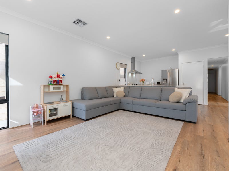 Sold Property Prices & Auction Results in Success, WA 6164 (+2