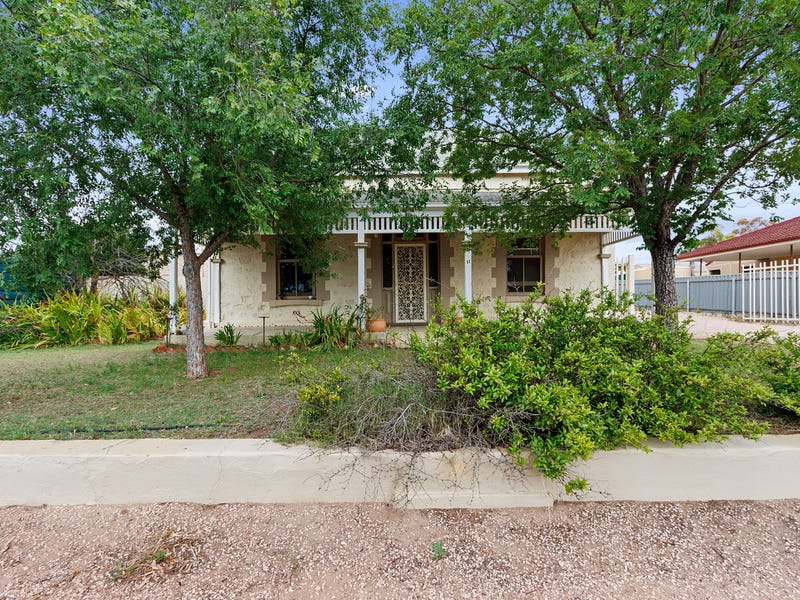 11 West Terrace, Kadina, SA 5554 House for Sale