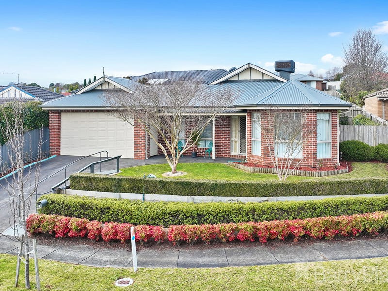 2 Eden Place, Drouin, Vic 3818 House for Sale