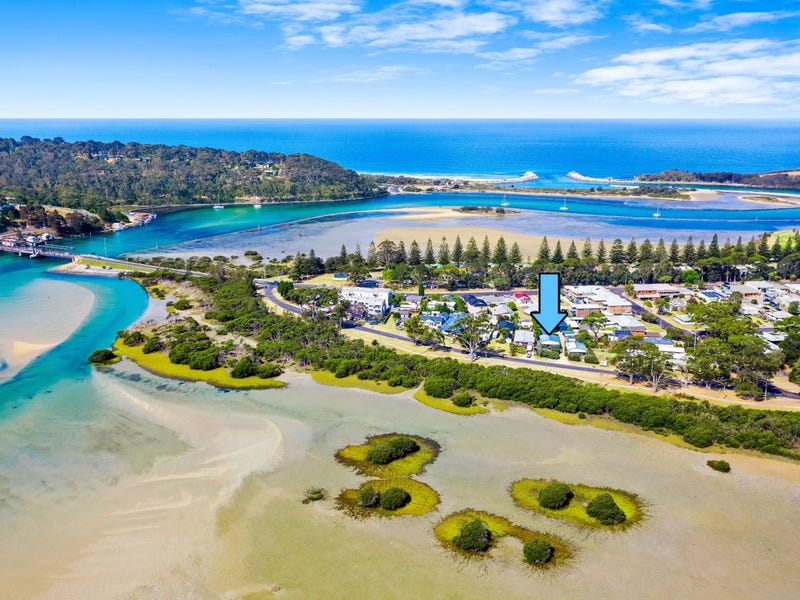 11 Riverside Drive, Narooma, NSW 2546 Property Details