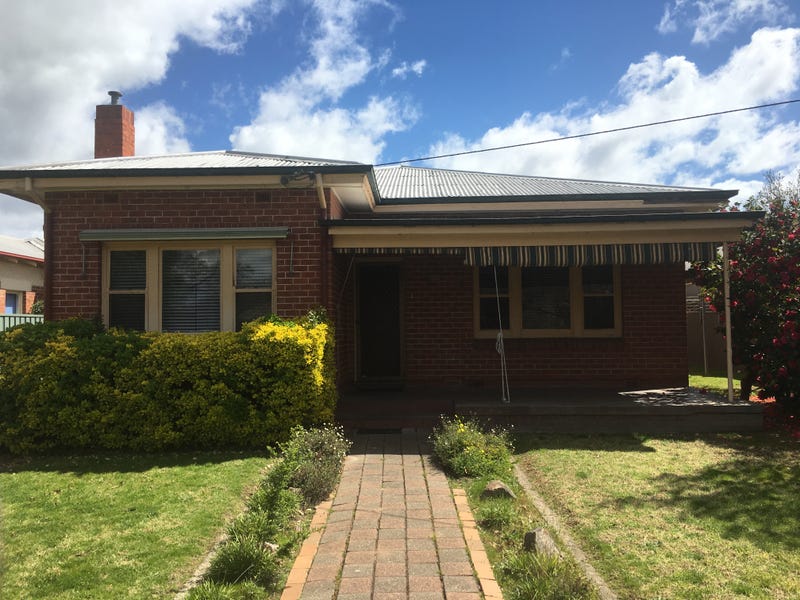 699 Sackville Street, Albury, NSW 2640