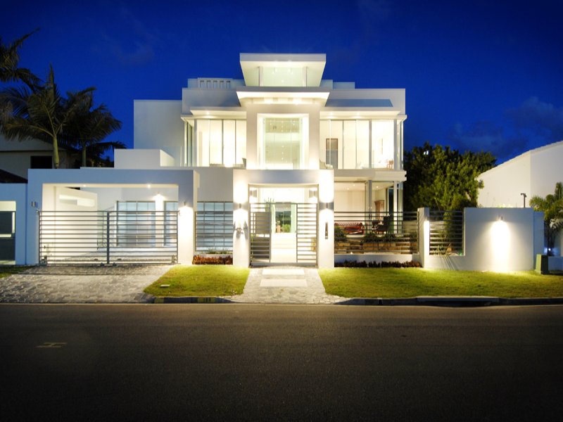 108 Commodore Drive, Surfers Paradise, QLD 4217