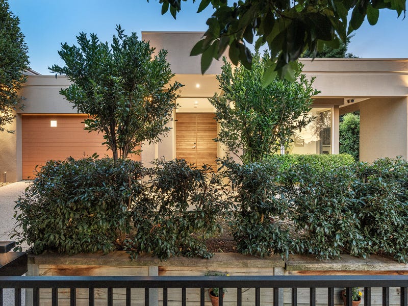 90 Adeney Avenue, Kew, Vic 3101 Property Details