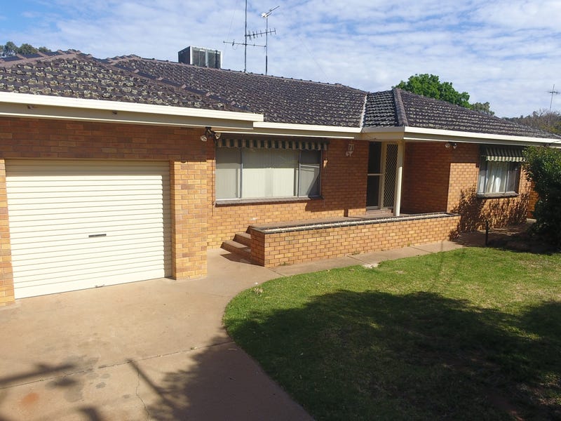 24 Ledgerwood Street, Griffith, NSW 2680 Property Details
