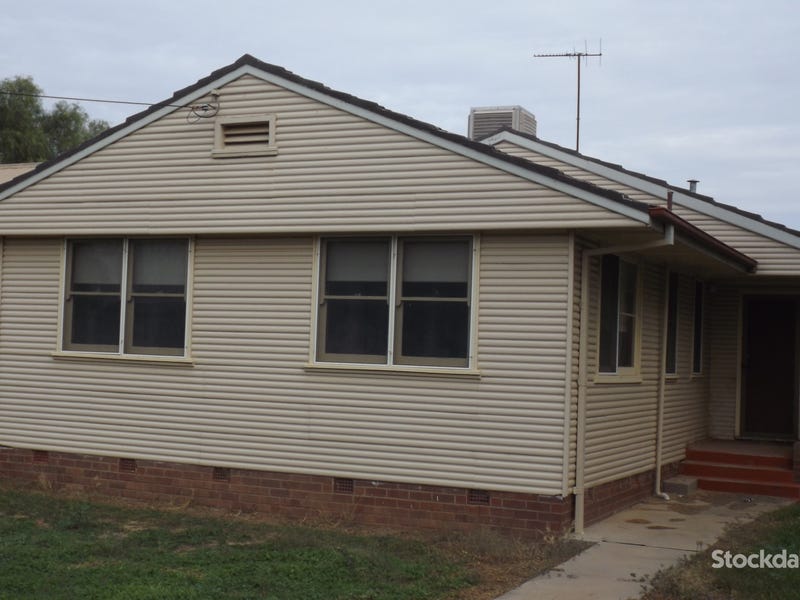 15 William Street, Urana, NSW 2645 Property Details