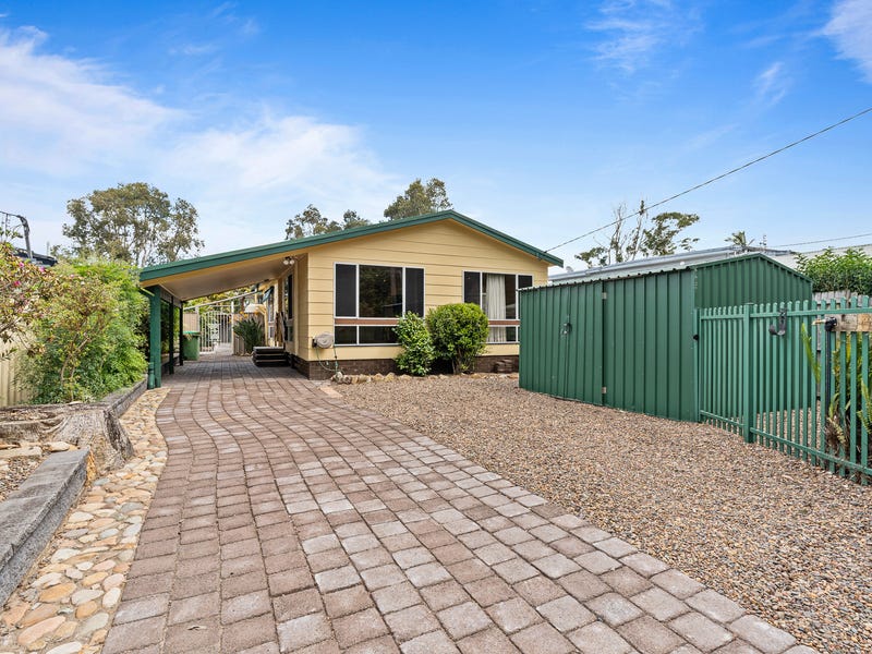 38 Narrawa Avenue, Erina, NSW 2250 Property Details