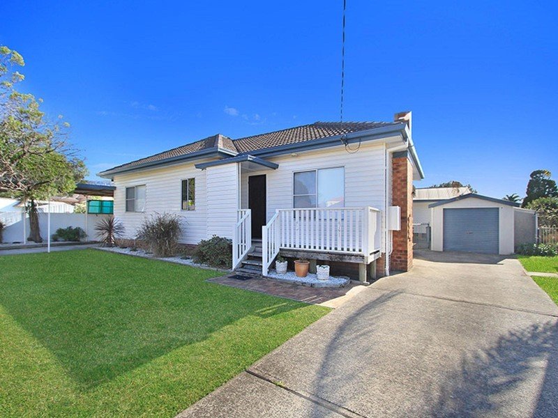 16 Robertson Road, Woonona, NSW 2517