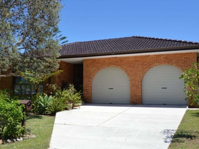 16 Oxley Street, Harrington, NSW 2427