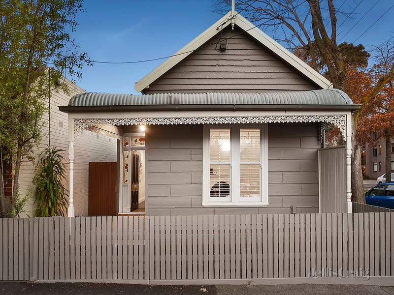 31 Pridham Street, Kensington, Vic 3031 Property Details