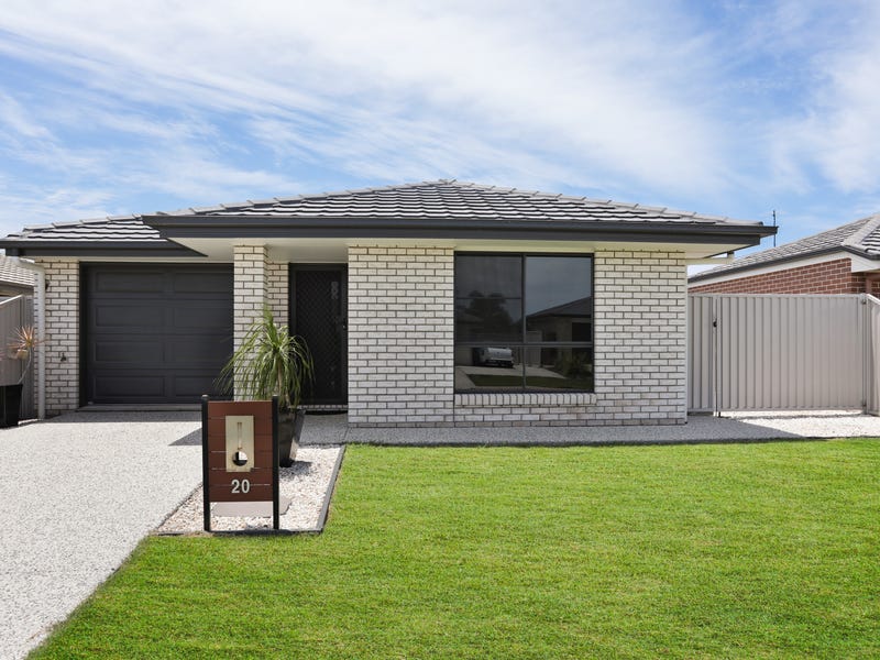 20 Cod Circuit, Bongaree, QLD 4507