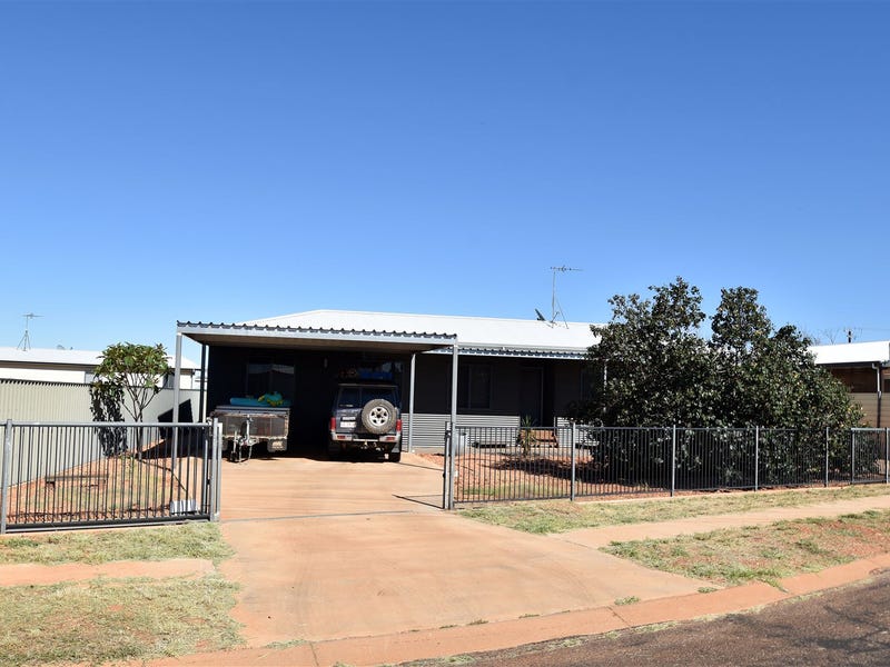 Studio Bedroom Properties for Sale in Canteen Creek, NT 0872