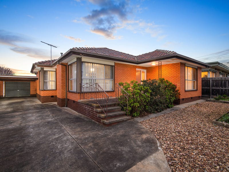 47 Chaucer Street, Hamlyn Heights, VIC 3215