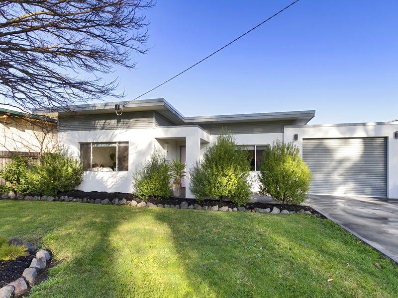 13 Berry St, Traralgon, Vic 3844 Property Details