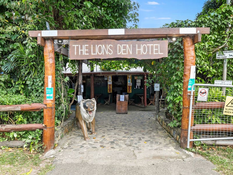 398 Shiptons Flat Road, Rossville, Qld 4895 House for Sale