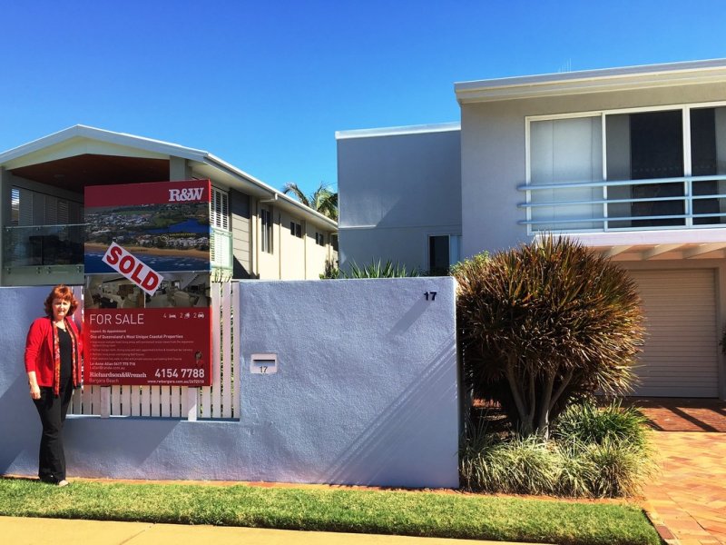 17 Miller Street, Bargara, QLD 4670