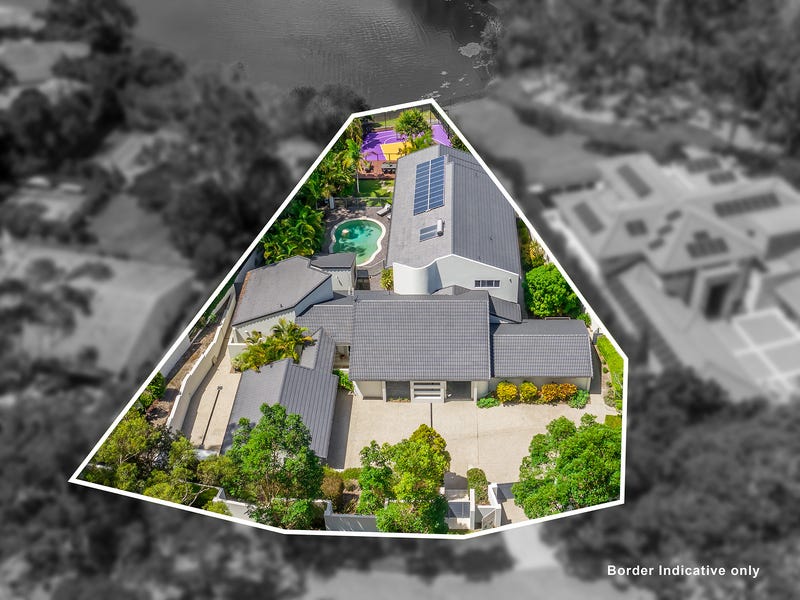 5 Pipers Point, Robina, Qld 4226 Property Details