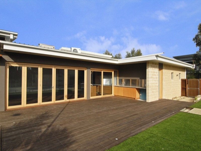 16 Ocean Acres Drive, Torquay, VIC 3228