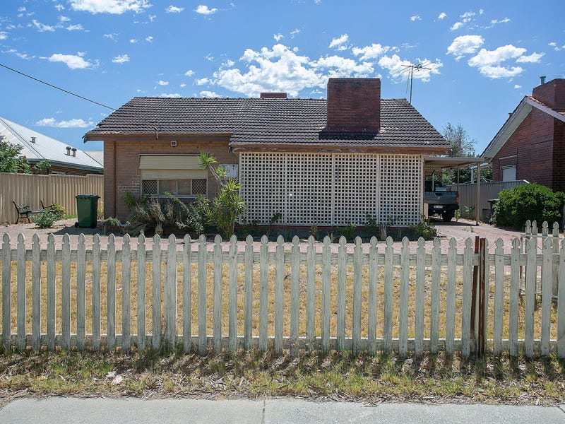 29 Hassett Street, Cloverdale, WA 6105 Property Details