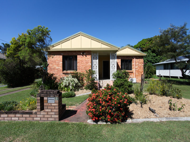 13 Wardrop Street, West Mackay, QLD 4740