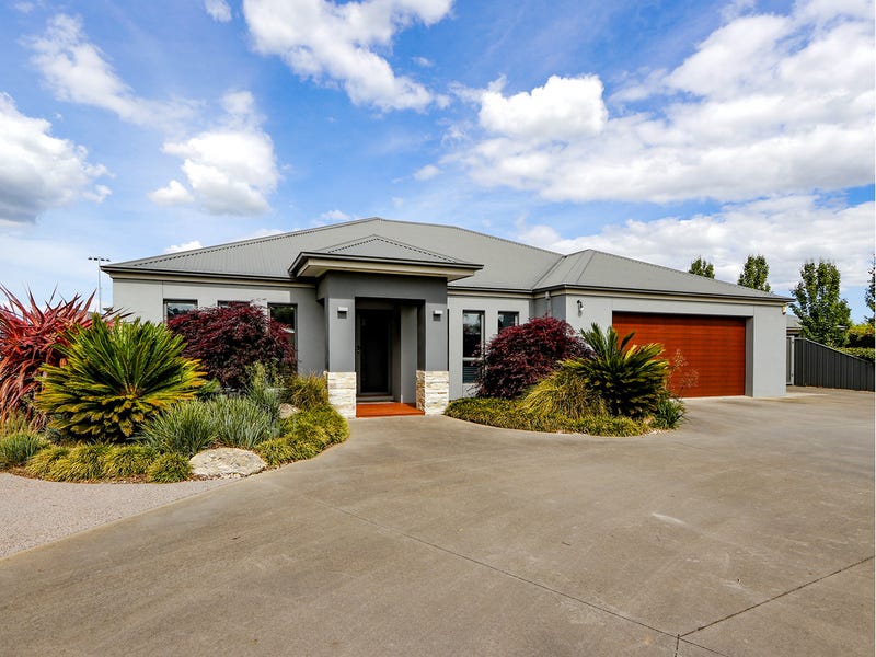 9 Millicent Court, Sale, Vic 3850 Property Details