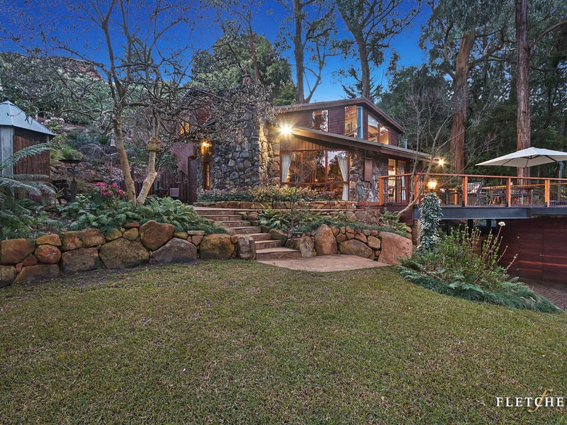 13 Caroline Crescent, Kalorama, Vic 3766 Property Details