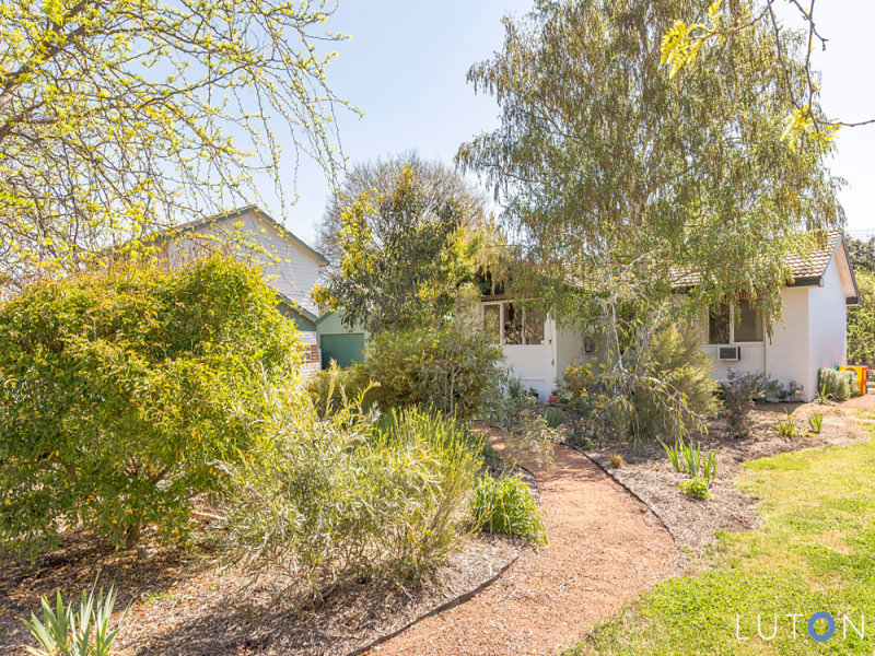 7 Mills Street, Hackett, ACT 2602 Property Details