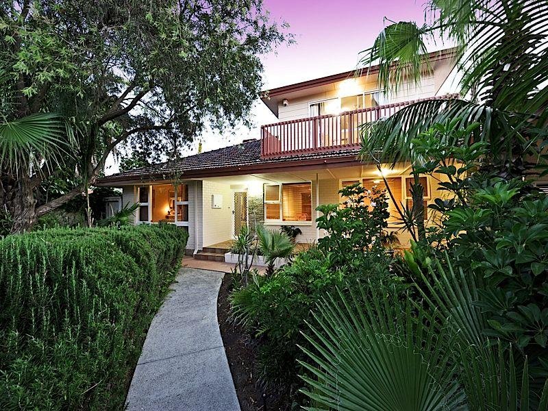 21 West Lorne Street, Floreat, WA 6014