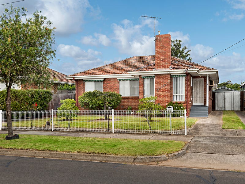 15 Charlton Crescent, Reservoir, Vic 3073 - Property Details