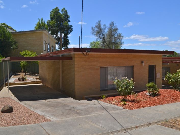 4/17 Reginald Street, Quarry Hill, VIC 3550