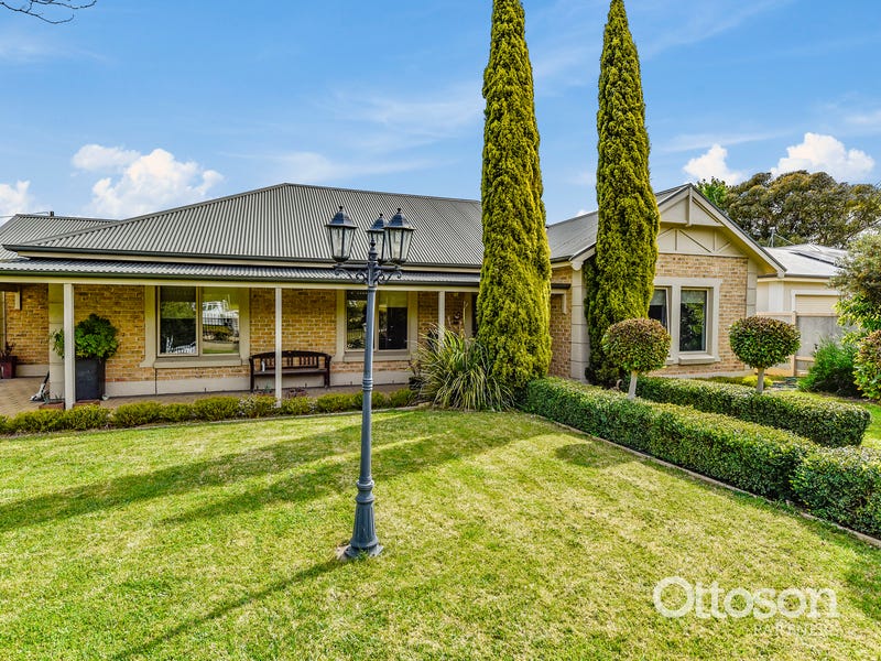 30 Stewart Terrace, Naracoorte, SA 5271 Property Details