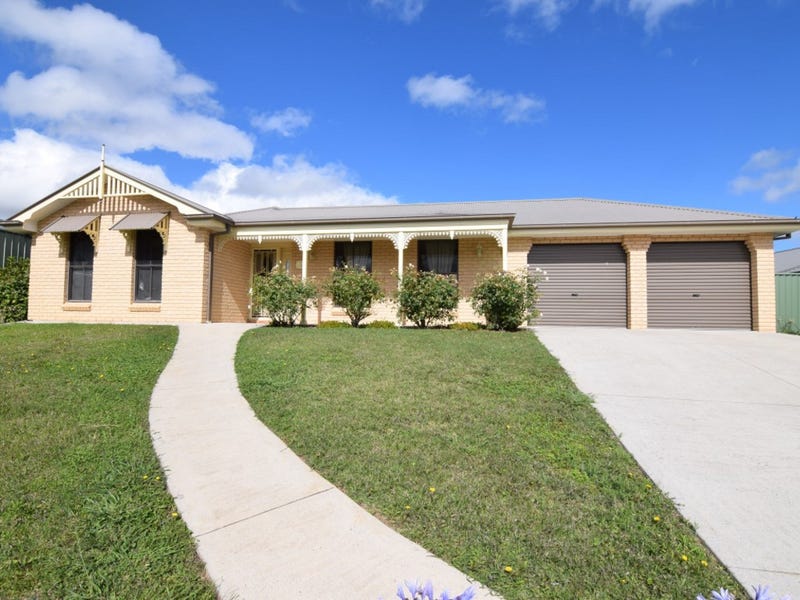 82 Darwin Drive, Llanarth, NSW 2795