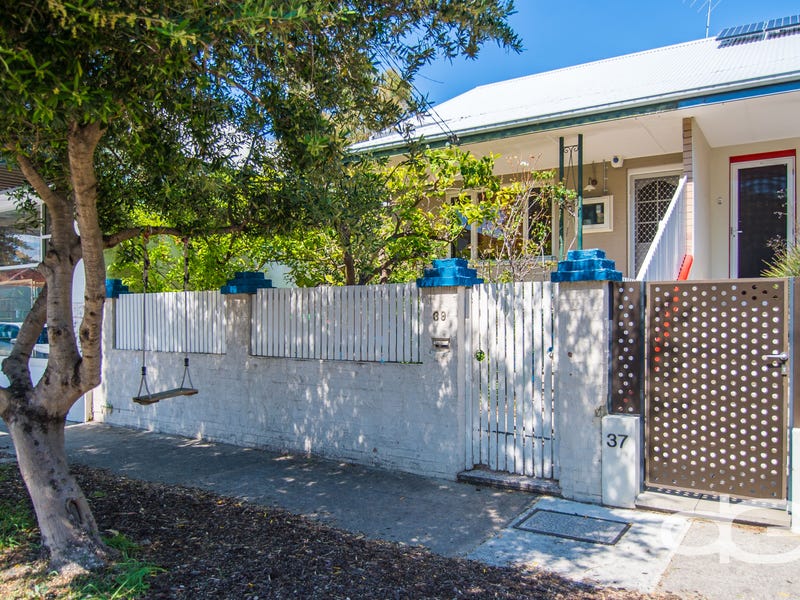 39 Wray Avenue Fremantle WA 6160 realestate .au