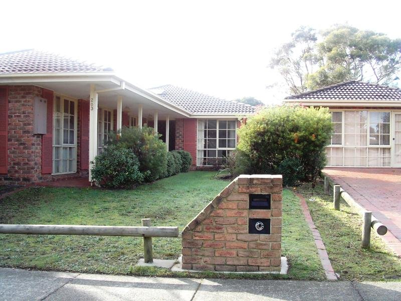203 Frankstonflinders Road, Frankston South, VIC 3199