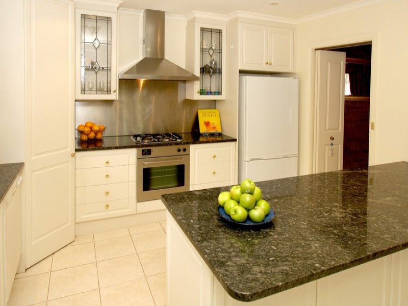 10 Renwick Street, Flagstaff Hill, SA 5159