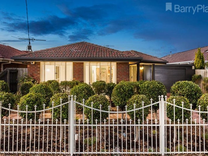 32 May Avenue, Altona Meadows, VIC 3028