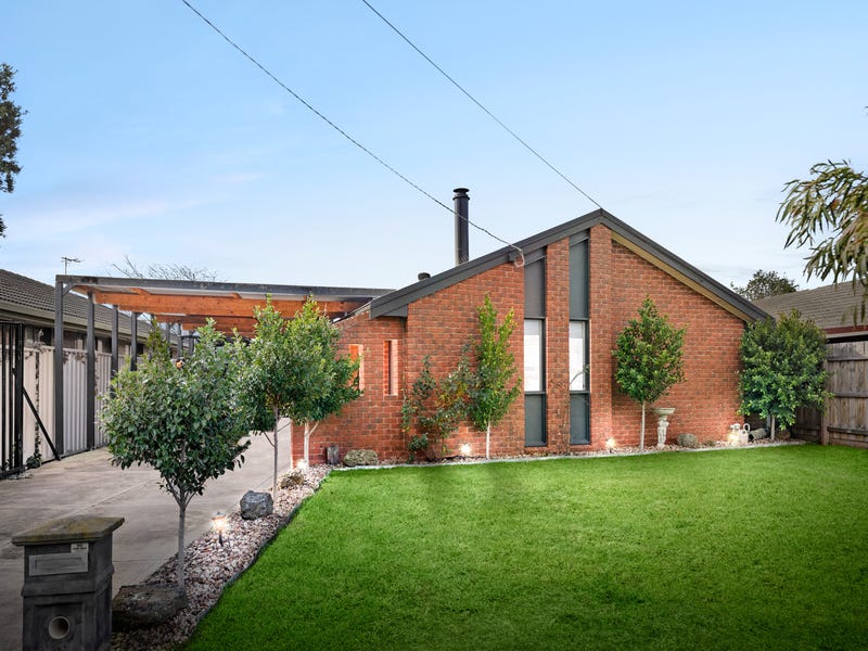 4 Raleigh Court, Werribee, Vic 3030 - Property Details