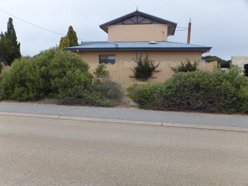 13 Canning Blvd, Hopetoun, WA 6348 House for Sale