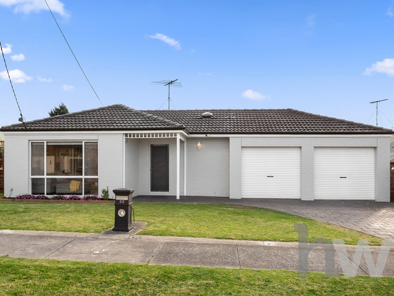 32 Ainslie Avenue, Grovedale, Vic 3216 Property Details