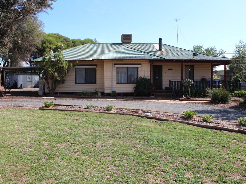 656 Anzac Road, Robinvale, VIC 3549