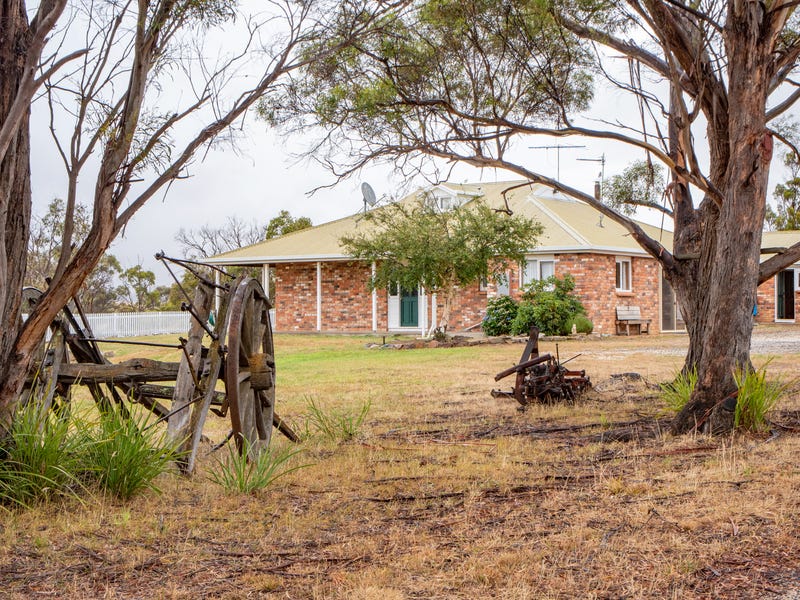 143 Royal Road, Avoca, Tas 7213 Property Details