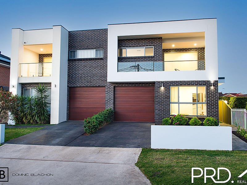 28 Parkview Avenue, Picnic Point, NSW 2213