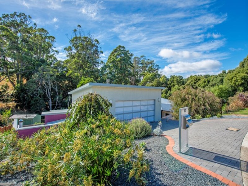 17 Dowling Drive, Romaine, Tas 7320 Property Details