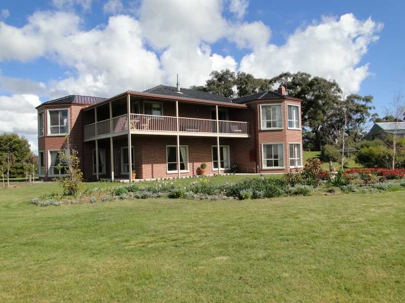 1290 Carngham Ballarat Road Haddon, Lucas, Vic 3350 Property Details
