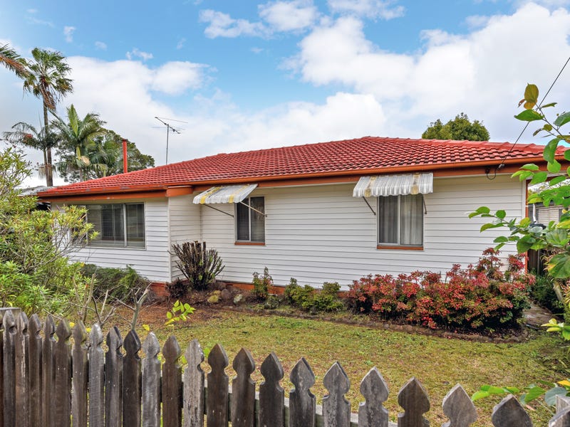 12 Esmond Street, Rockville, Qld 4350 Property Details