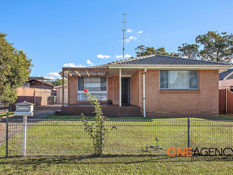8 Coolibah Avenue, Albion Park Rail, NSW 2527