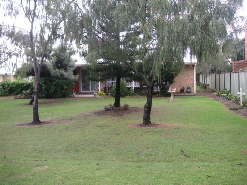 94 Esplanade, Elliott Heads, QLD 4670