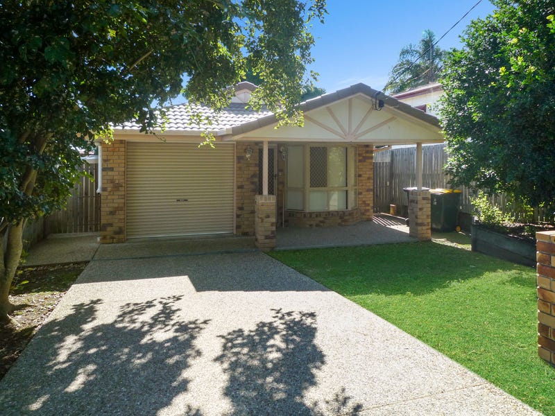 17 Carnation Road, Manly West, QLD 4179